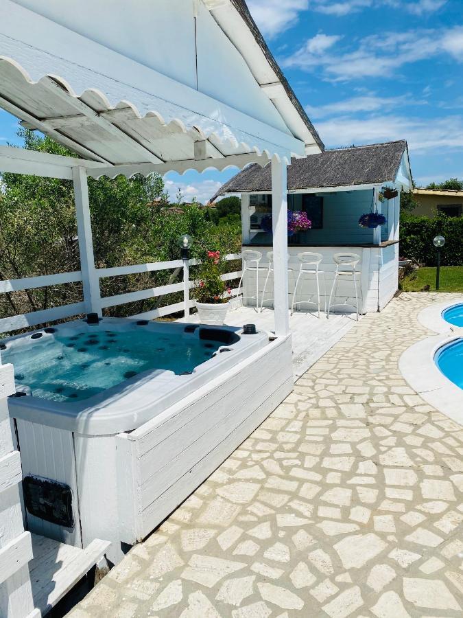 Chanel Garden Relaxation Home 福尔梅洛 外观 照片